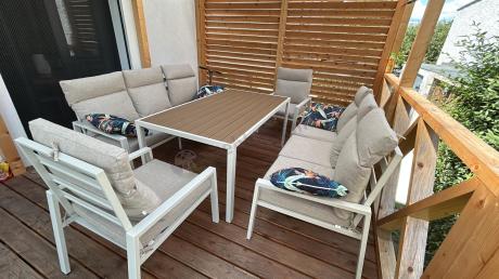 Meble tarasowe wysokie oparcia metalowe z sofami 175cm i wysokim stołem Doros Grande - Polywood Cream