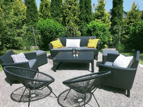 Meble tarasowe z regulowanym stołem na 7 osób Meblobranie S3LP