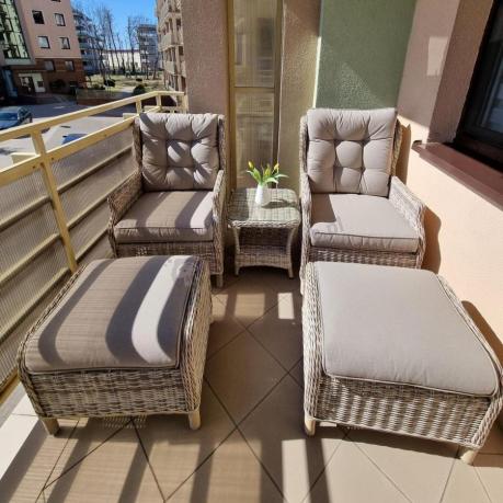 Meble technorattan dwa regulowane fotele + podnóżki + stolik Laritto Duo - Beige