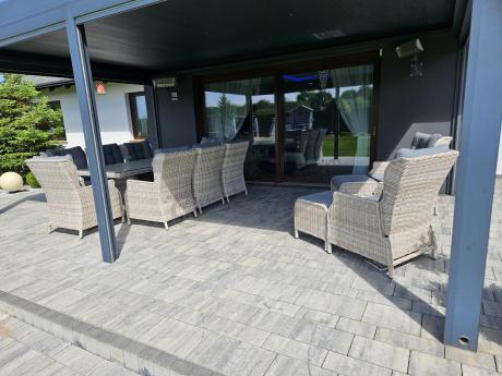 Meble technorattan dwa regulowane fotele + podnóżki + stolik Laritto Duo - Creme