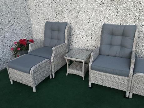 Meble technorattan dwa regulowane fotele + podnóżki + stolik Laritto Duo - Creme