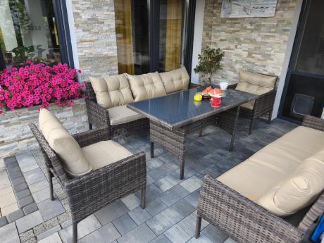 Meble technorattanowe na 8 osób z wysokim stołem Perata Grande Brown