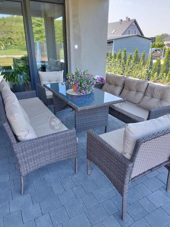 Meble technorattanowe na 8 osób z wysokim stołem Perata Grande Brown