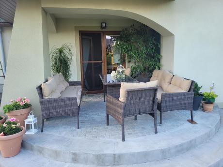 Meble technorattanowe na 8 osób z wysokim stołem Perata Grande Brown