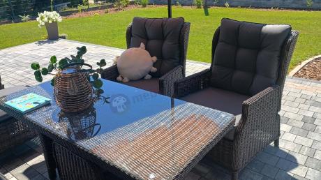 Meble technorattanowe premium na taras Laritto Dining + pufy - Dark Brown