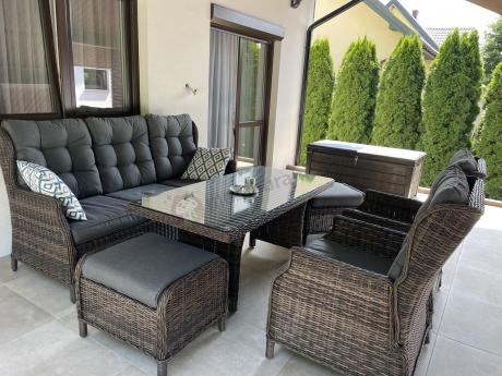 Meble technorattanowe premium na taras Laritto Dining + pufy - Dark Brown