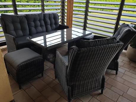 Meble technorattanowe premium na taras Laritto Dining + pufy - Dark Brown