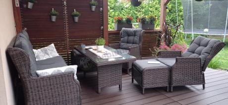 Meble technorattanowe premium na taras Laritto Dining + pufy - Dark Brown