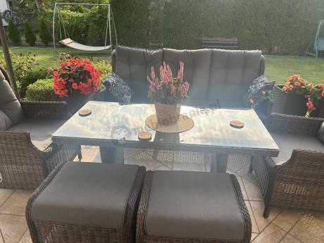 Meble technorattanowe premium na taras Laritto Dining + pufy - Dark Brown