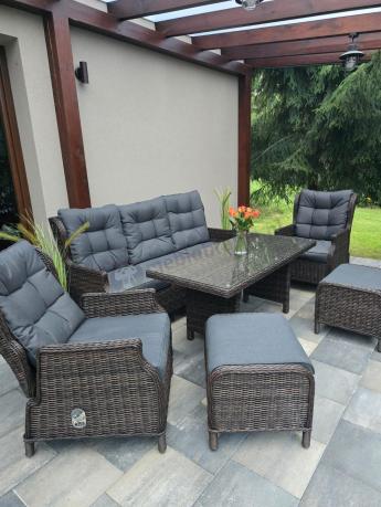 Meble technorattanowe premium na taras Laritto Dining + pufy - Dark Brown