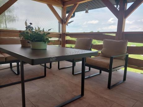 Metalowe meble na taras dla 8 osób ze stołem 160 cm ze szklanym blatem - Panaon Grande Elite B