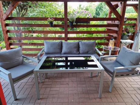 Metalowe meble ogrodowe szare dla 5 osób Sodor Dining