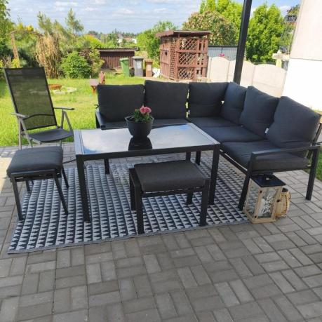 Metalowy narożnik na taras z pufami o stołem 120cm Sodor Corner - Dark Grey