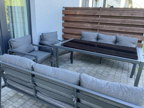 Metalowy zestaw mebli na taras dla 8 osób Sodor Grande - Dark Grey