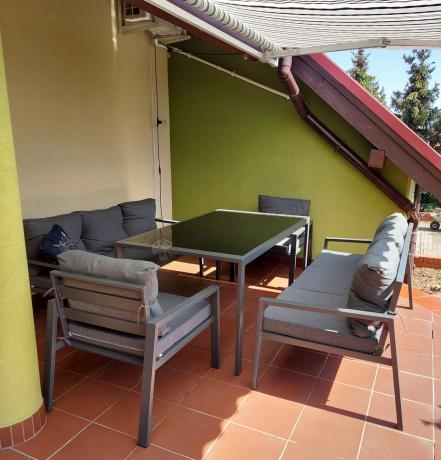 Metalowy zestaw mebli na taras dla 8 osób Sodor Grande - Dark Grey