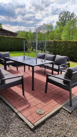 Metalowy zestaw mebli na taras dla 8 osób Sodor Grande - Dark Grey