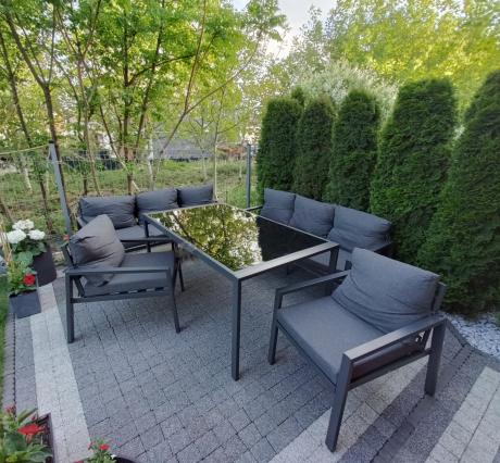 Metalowy zestaw mebli na taras dla 8 osób Sodor Grande - Dark Grey