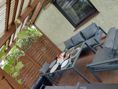 Metalowy zestaw mebli na taras dla 8 osób Sodor Grande - Dark Grey