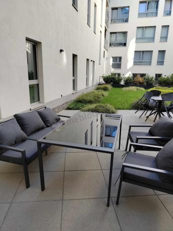 Metalowy zestaw mebli na taras dla 8 osób Sodor Grande - Dark Grey