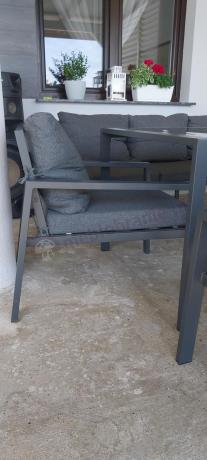 Metalowy zestaw mebli na taras dla 8 osób Sodor Grande - Dark Grey