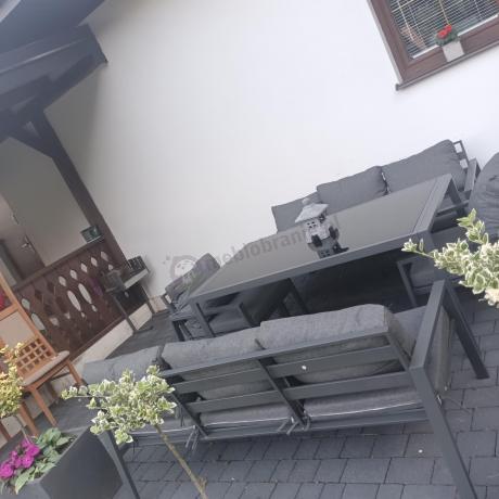 Metalowy zestaw mebli na taras dla 8 osób Sodor Grande - Dark Grey