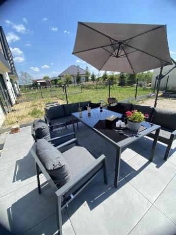 Metalowy zestaw mebli na taras dla 8 osób Sodor Grande - Dark Grey