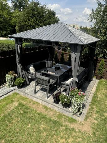 Metalowy zestaw mebli na taras dla 8 osób Sodor Grande - Dark Grey