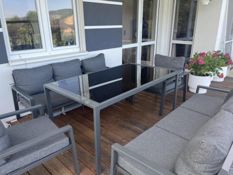 Metalowy zestaw mebli na taras dla 8 osób Sodor Grande - Dark Grey