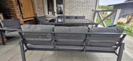 Metalowy zestaw mebli na taras dla 8 osób Sodor Grande - Dark Grey