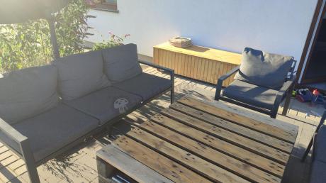 Metalowy zestaw mebli na taras dla 8 osób Sodor Grande - Dark Grey