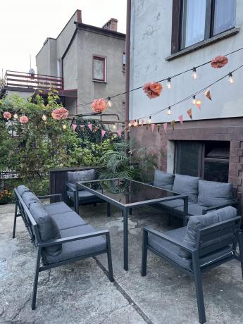 Metalowy zestaw mebli na taras dla 8 osób Sodor Grande - Dark Grey