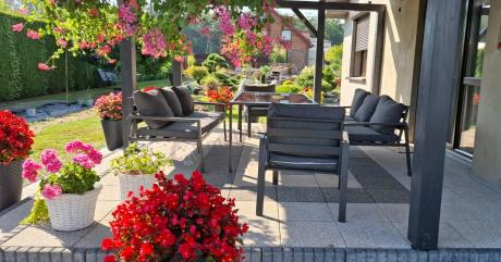 Metalowy zestaw mebli na taras dla 8 osób Sodor Grande - Dark Grey