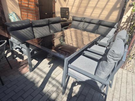 Metalowy zestaw mebli na taras dla 8 osób wysokie oparcie Doros Grande - Dark Grey