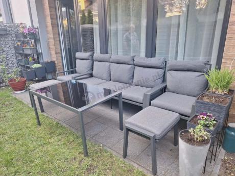 Metalowy zestaw mebli ogrodowych z wysokim oparciem na taras Doros Dining + pufy - Dark Grey