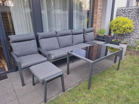 Metalowy zestaw mebli ogrodowych z wysokim oparciem na taras Doros Dining + pufy - Dark Grey