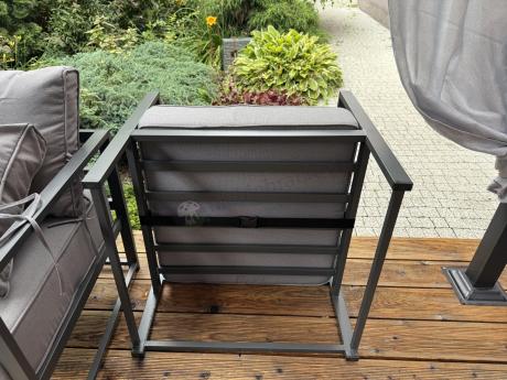 Modułowe meble narożne ogrodowe z wysokim stołem i dwoma fotelami Trapeno 6 modułów