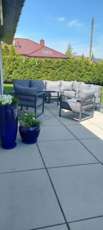 Modułowe meble narożne ogrodowe z wysokim stołem i dwoma fotelami Trapeno 6 modułów