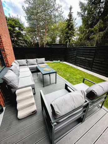 Modułowe meble narożne ogrodowe z wysokim stołem i dwoma fotelami Trapeno 6 modułów