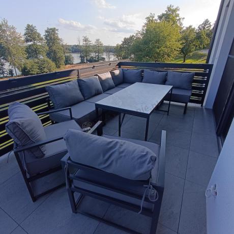 Modułowe narożne meble ogrodowe ze stołem 160 cm i dwoma fotelami Trapeno 6 modułów