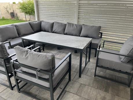 Modułowe narożne meble ogrodowe ze stołem 160 cm i dwoma fotelami Trapeno 6 modułów