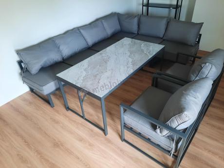 Modułowe narożne meble ogrodowe ze stołem 160 cm i dwoma fotelami Trapeno 6 modułów