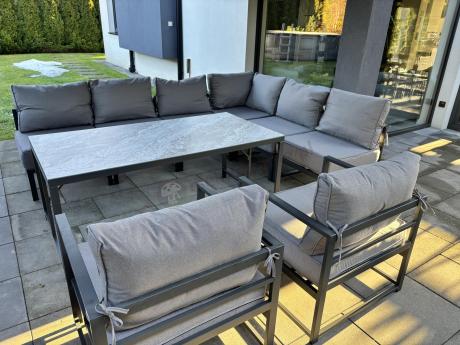 Modułowe narożne meble ogrodowe ze stołem 160 cm i dwoma fotelami Trapeno 6 modułów