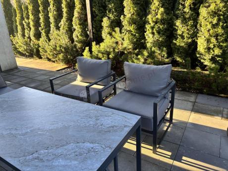 Modułowe narożne meble ogrodowe ze stołem 160 cm i dwoma fotelami Trapeno 6 modułów