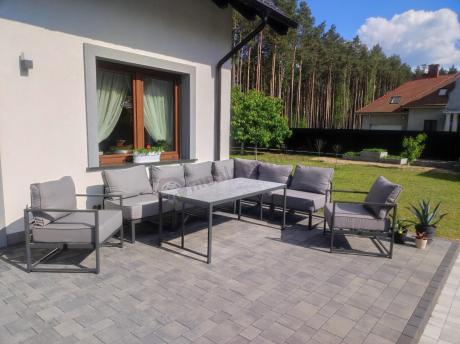 Modułowe narożne meble ogrodowe ze stołem 160 cm i dwoma fotelami Trapeno 6 modułów