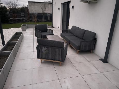 Modułowy komplet mebli na taras z drewnianymi nóżkami - Mona - Dark Grey