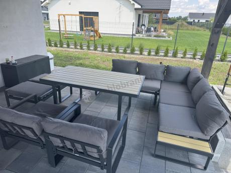 Modułowy narożnik ogrodowy ze stołem obiadowym, fotelami i pufami - Panaon Corner XXL - WG