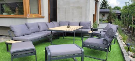 Modułowy narożnik ogrodowy ze stołem obiadowym, fotelami i pufami - Panaon Corner XXL - WG