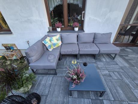 Narożne meble ogrodowe modułowe ze stolikiem i fotelem Trapeno 5 modułów