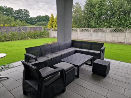 Narożnik do ogrodu Relly VII grafit ze stołem podnoszonym i fotelem + pufy