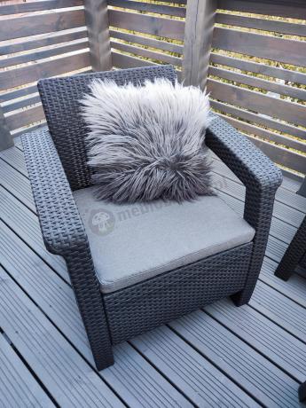 Narożnik do ogrodu Relly VII grafit ze stołem podnoszonym i fotelem + pufy